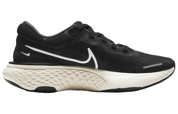 (WMNS) Nike ZoomX Invincible Run Flyknit 'Black White' CT2229-001