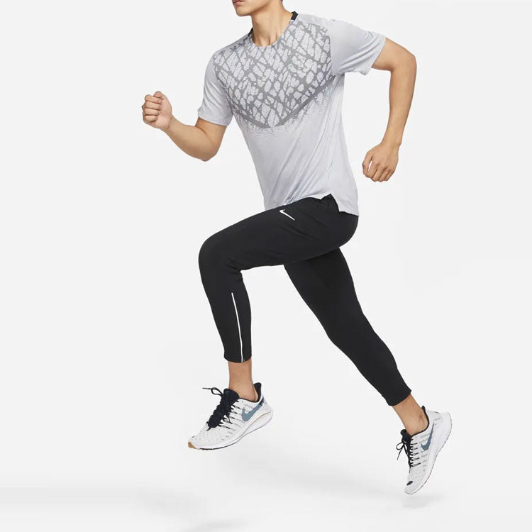 Nike Dri-FIT ADV Run Division Techknit Reflective Design Running Short Sleeve Gray DQ4779-014