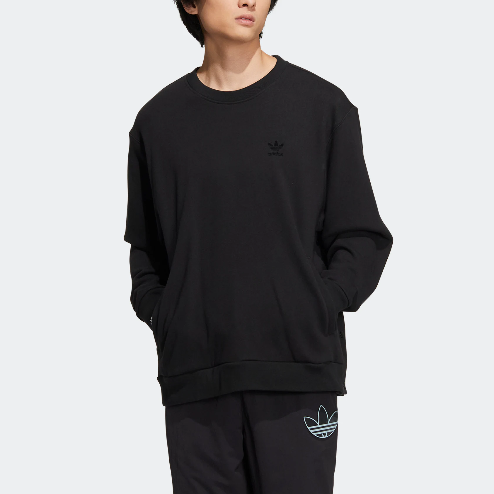 adidas originals Crewneck 'Black' IC8144
