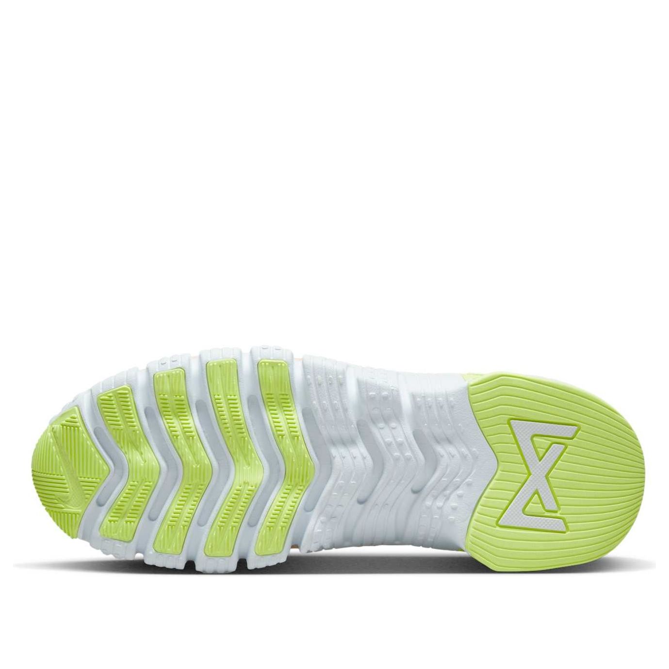 (WMNS) Nike Free Metcon 4 'Arctic Orange' CZ0596-800