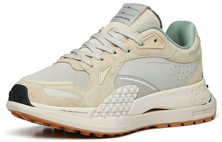 (WMNS) ANTA Running Series Sneakers 'Beige Green Grey' 122225560A-1