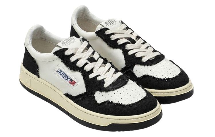 AUTRY Medalist Low Goatskin 'White Black' AULM-CB02