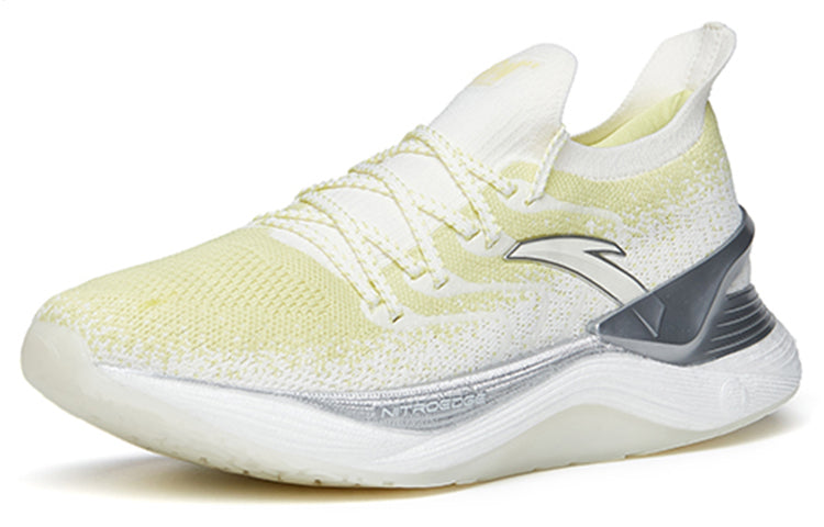 ANTA Chuang 2.0 Pro Running Shoes 'Yellow White' 112215581-3