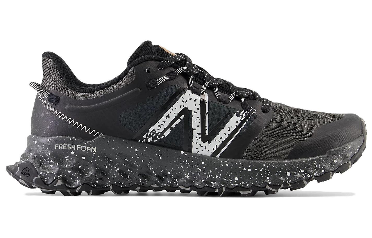 (WMNS) New Balance Fresh Foam Garo Shoes 'Black Sea Salt' WTGAROK1