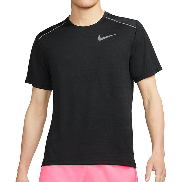 Nike Dri-fit Quick Dry Reflective Casual Sports Running Short Sleeve Black CU0327-010