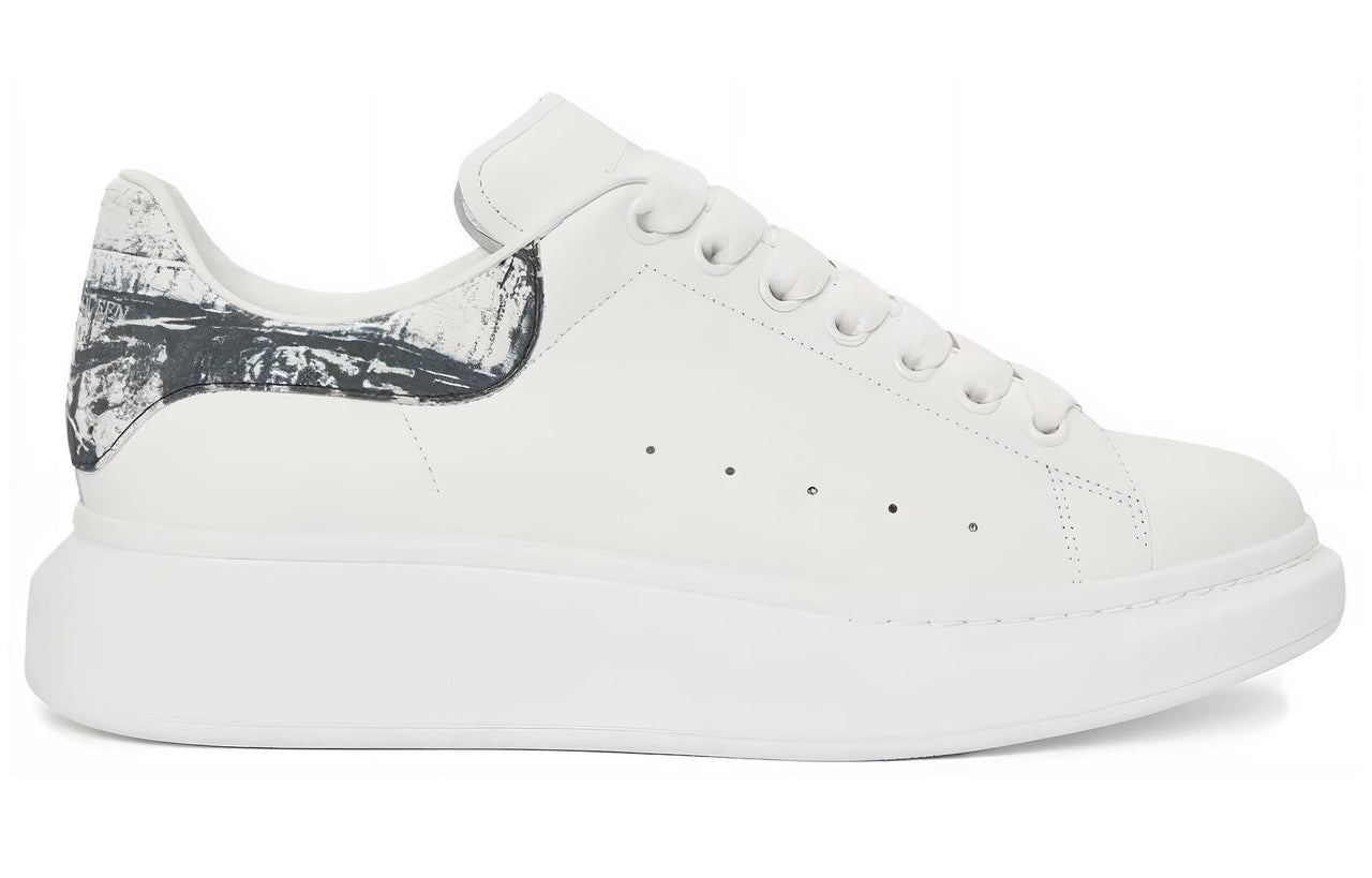 Alexander McQueen Oversized Sneakers 'White with Black Sketch' 782463WIE9P9061