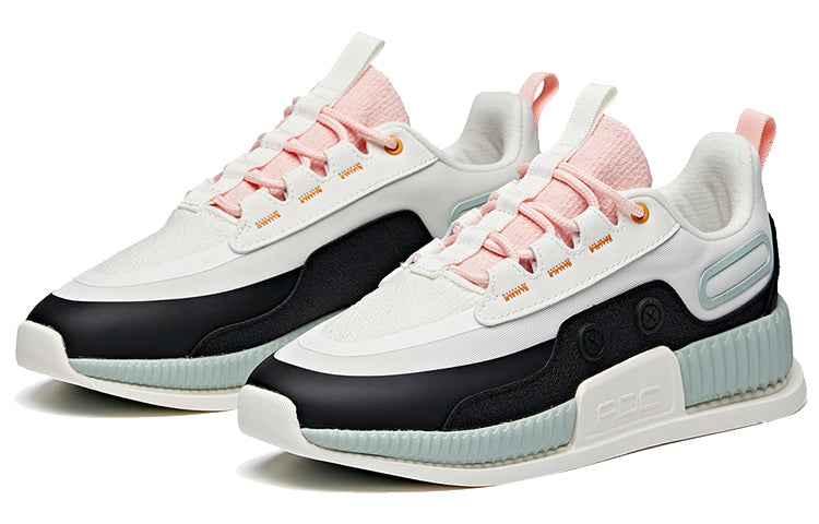 (WMNS) ANTA Life Series Sneakers 'Reject Mediocrity Bean Green White' 122018888-2