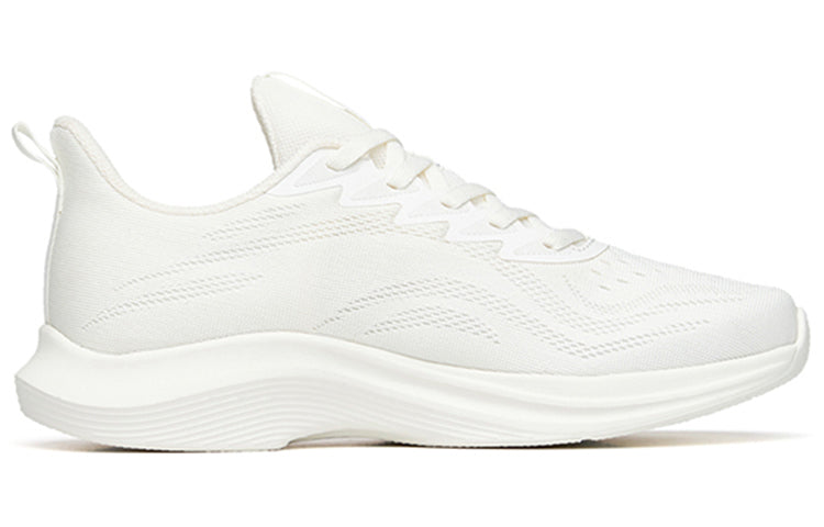 (WMNS) ANTA Running Series Sneakers 'Ivory White' 122225571-4