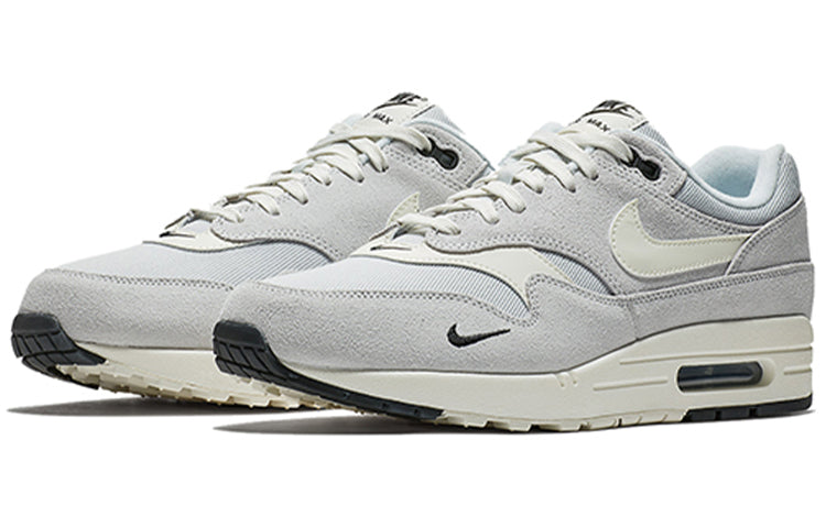 Nike Air Max 1 'Pure Platinum' 875844-006