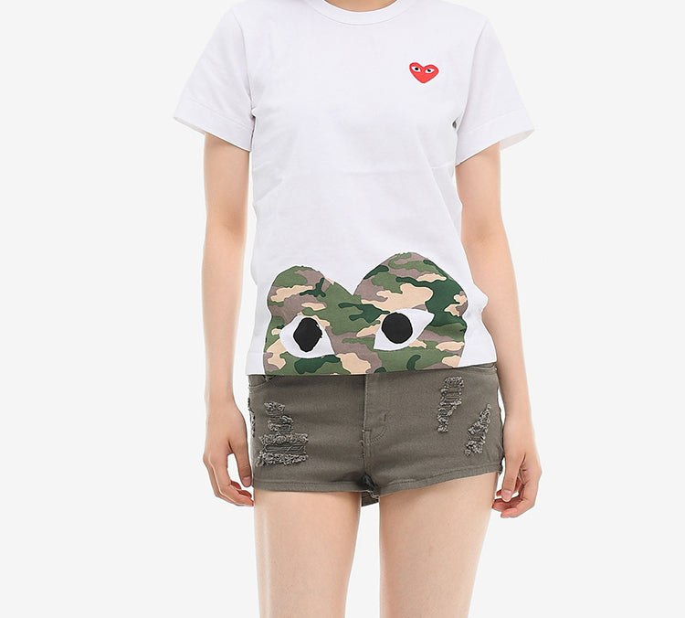 (WMNS) COMME des GARCONS PLAY Camouflage Heart Tee 'White' AZ-T243-051-1