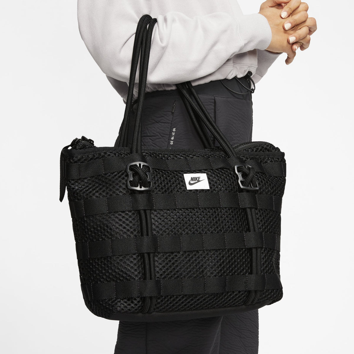 (WMNS) Nike Air Tote Bag 'Black' CU2607-010