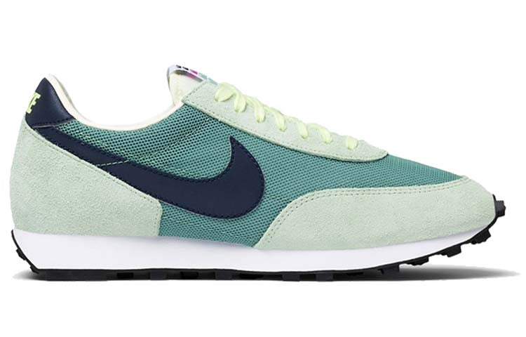 Nike Daybreak SP 'Silver Pine Hyper Violet' CQ6358-300