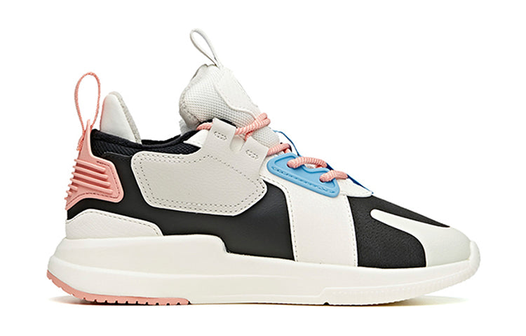 (WMNS) ANTA Life Series Low Top 'White Black Blue Red' 122048984-6