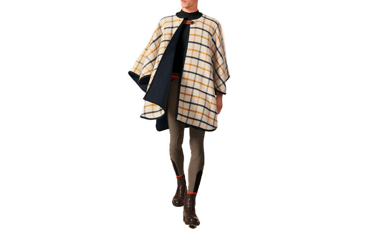 HERMES Cloaks Unisex Neck Feathers