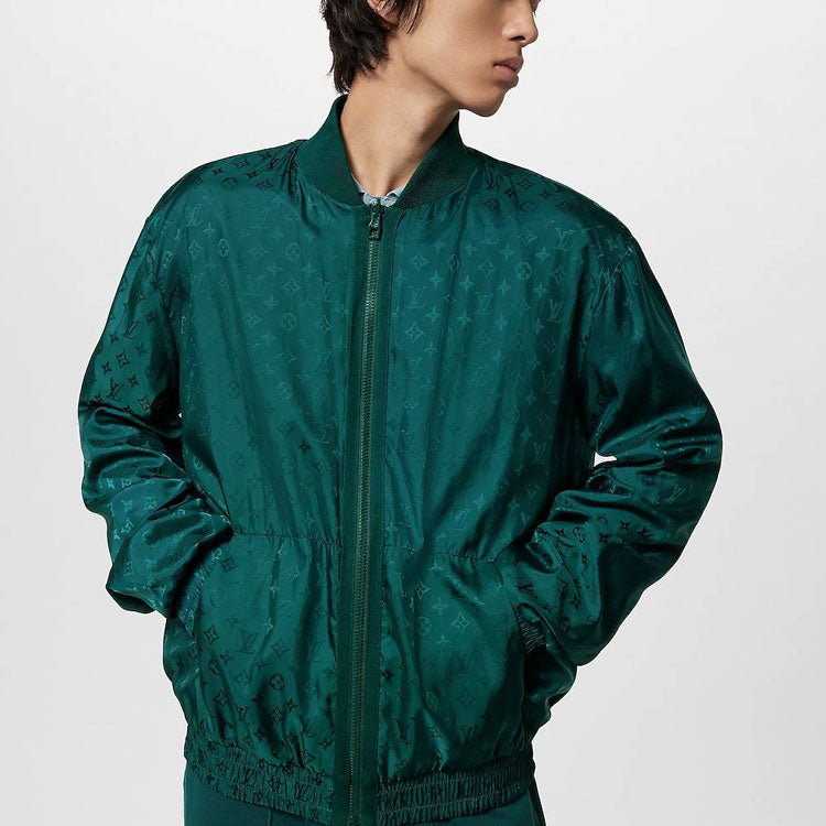 LOUIS VUITTON 1AFQ89 Monogram Reversible Light Bomber
