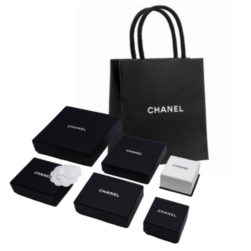 CHANEL 1990 2000 Cut out Clip on Earrings