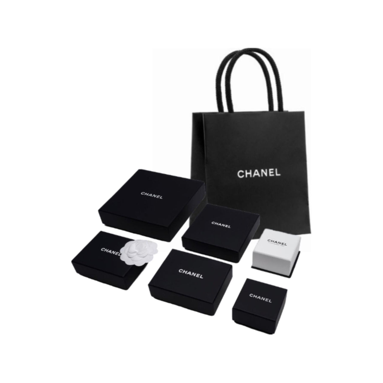CHANEL 2004 Plated Cc Pendant Costume Necklace