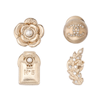 CHANEL Brooches Unisex Gold