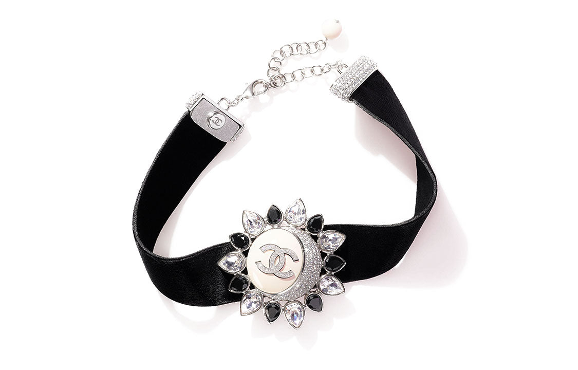CHANEL 22c Early Spring Necklaces Women's Silver/Black