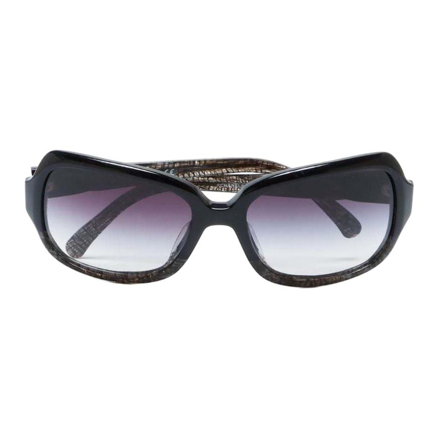 CHANEL 2000s Logo Oversized frame Sunglasses