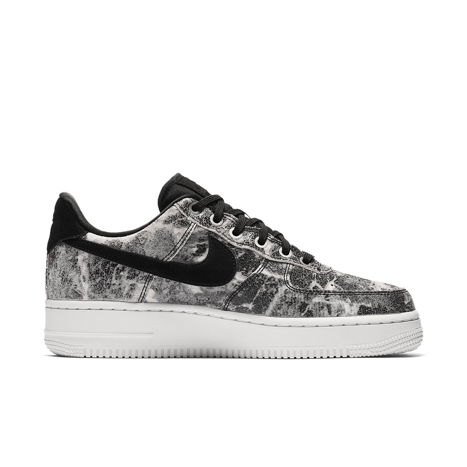 (WMNS) Nike Air Force 1 '07 LXX 'Black Metallic Pewter' AO1017-001