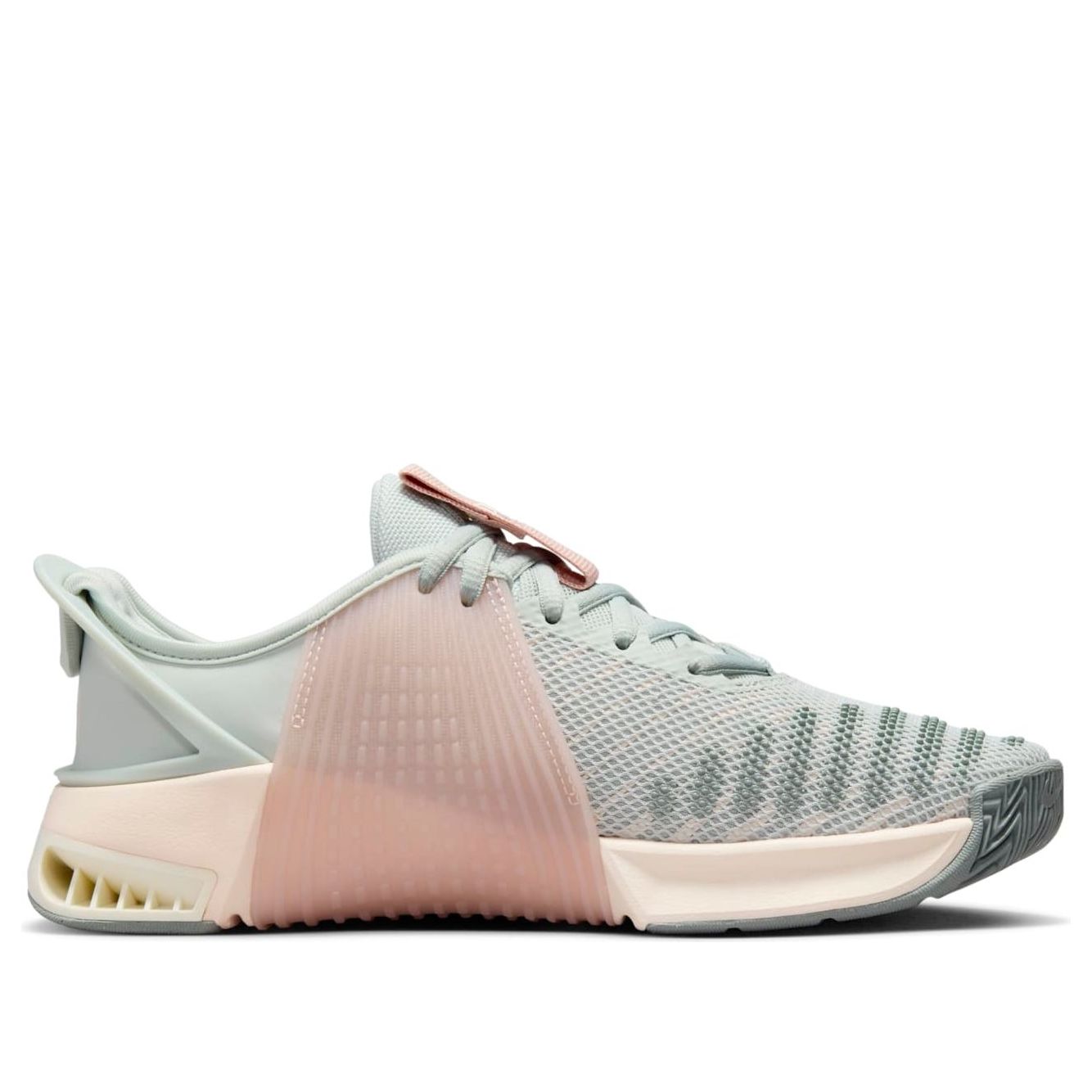 (WMNS) Nike Metcon 9 EasyOn 'Light Silver Pale Ivory-Guava Ice' DZ2540-002