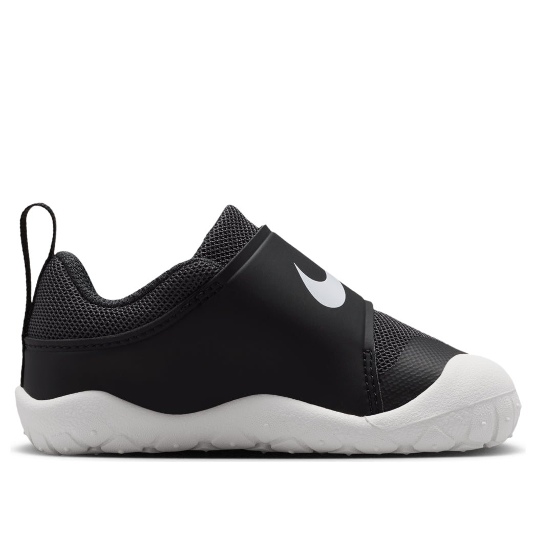 (TD) Nike Swoosh 1 Essential 'Black White' HV5043-001