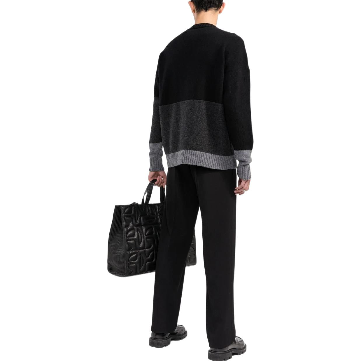 Off-White FW22 Logo OMHE048C99KNI0011001