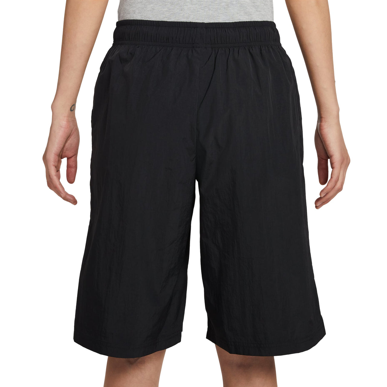 (WMNS) Nike Sportswear Mid-Rise Loose Knee-Length Shorts 'Black Sail' IH8465-010