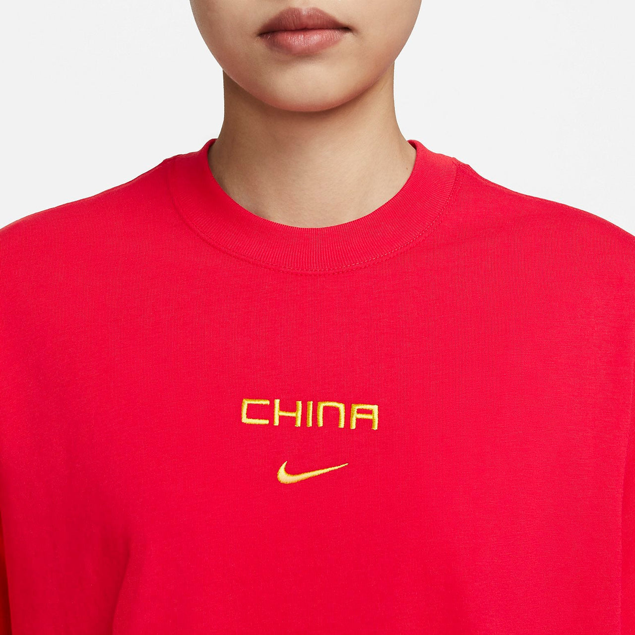 (WMNS) Nike "CHINA TEAM" T-Shirt 'Red' FN3115-600