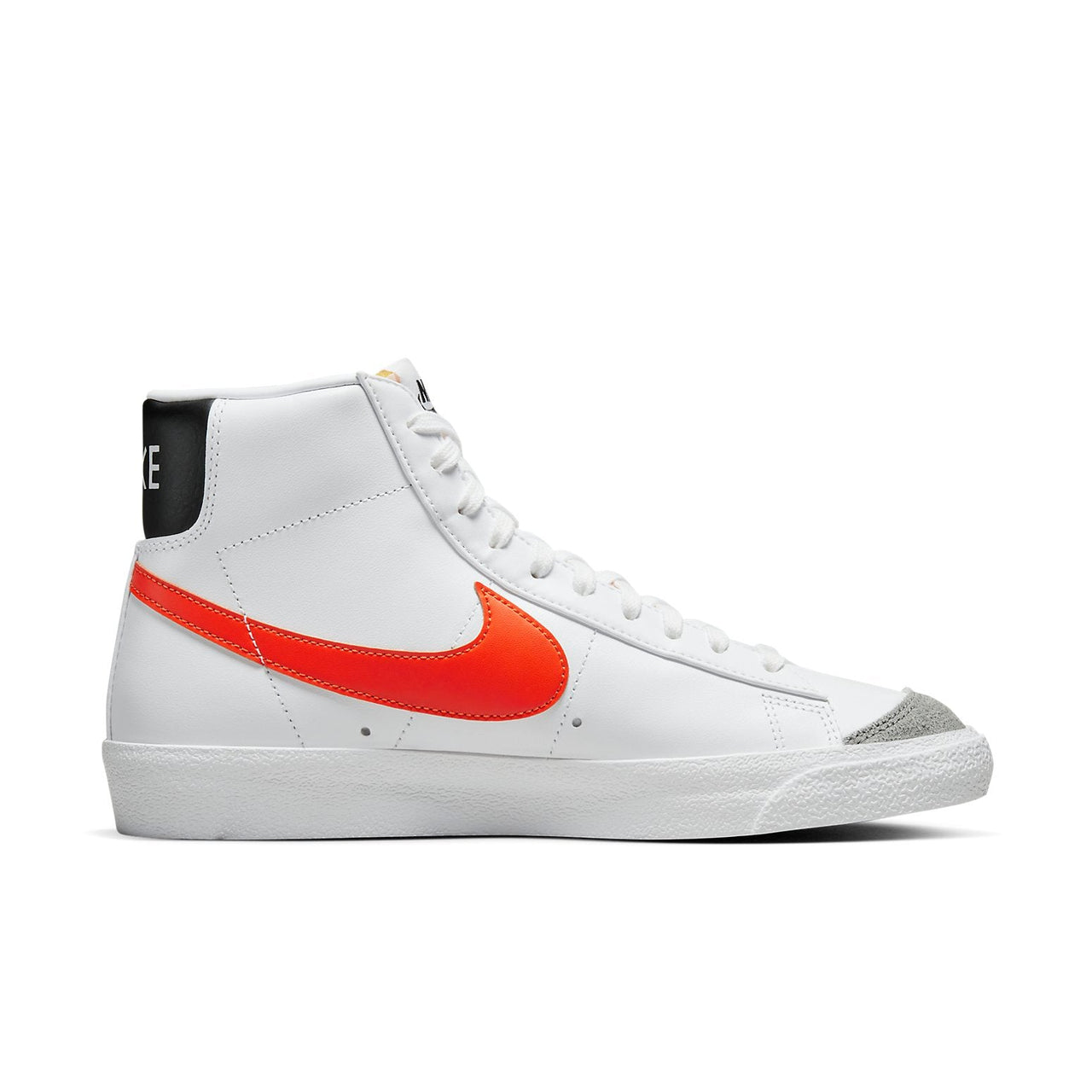 Nike Blazer Mid '77 Vintage 'White Safety Orange' BQ6806-123