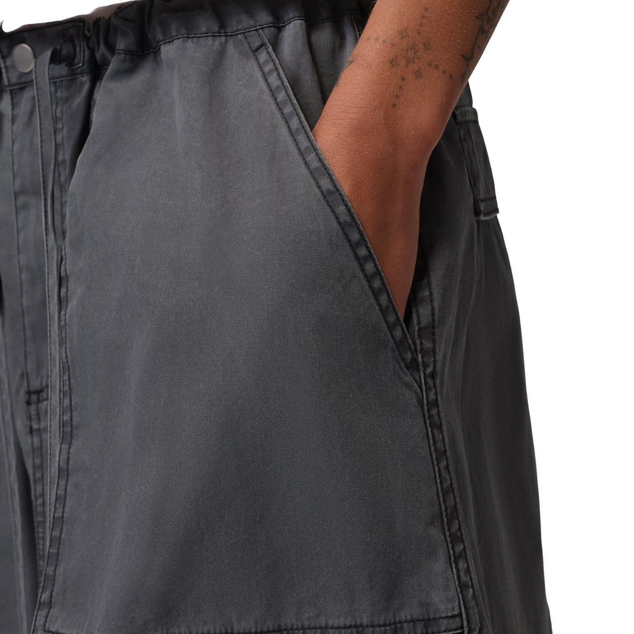 (WMNS) Air Jordan Chicago Parachute Skirt 'Black' IF1047-010