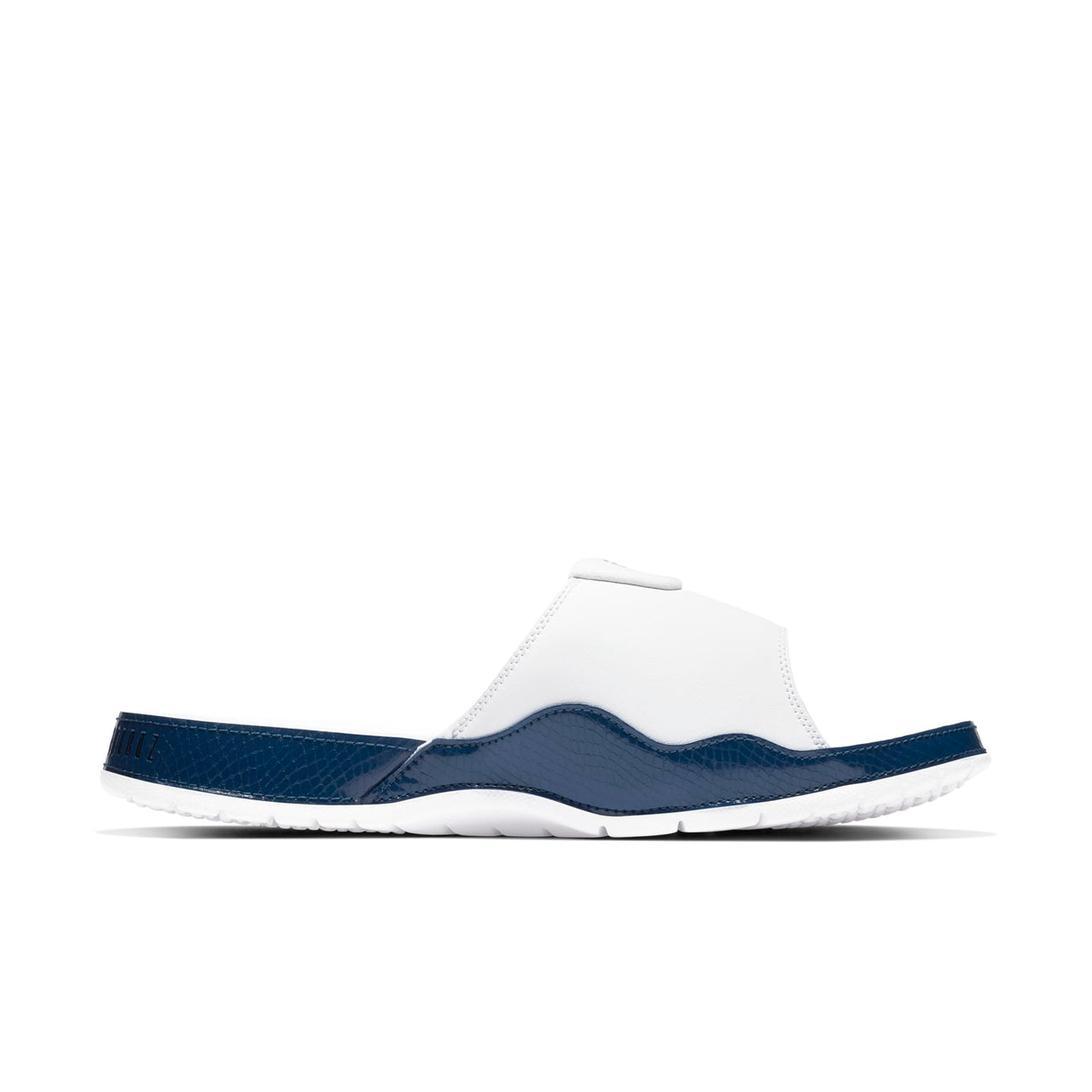 حذاء Air Jordan Hydro 11 Retro "Navy" AA1336-102