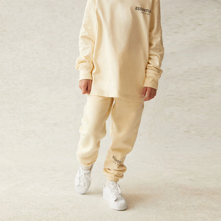 (GS) Fear of God Essentials SS21 Sweatpant Buttercream/Cream FOG-SS21-525