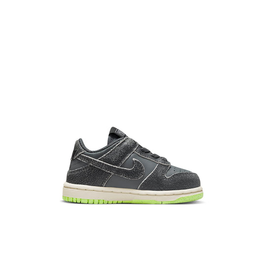 (TD) Nike Dunk Low SE 'Halloween - Cauldron' DQ6217-001