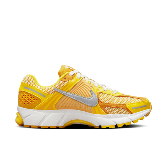 Nike Air Zoom Vomero 5 'Varsity Maize' FJ4453-765