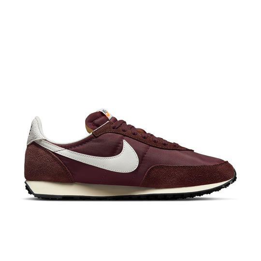 Nike Waffle Trainer 2 SE 'Burgundy Crush' DM0180-600