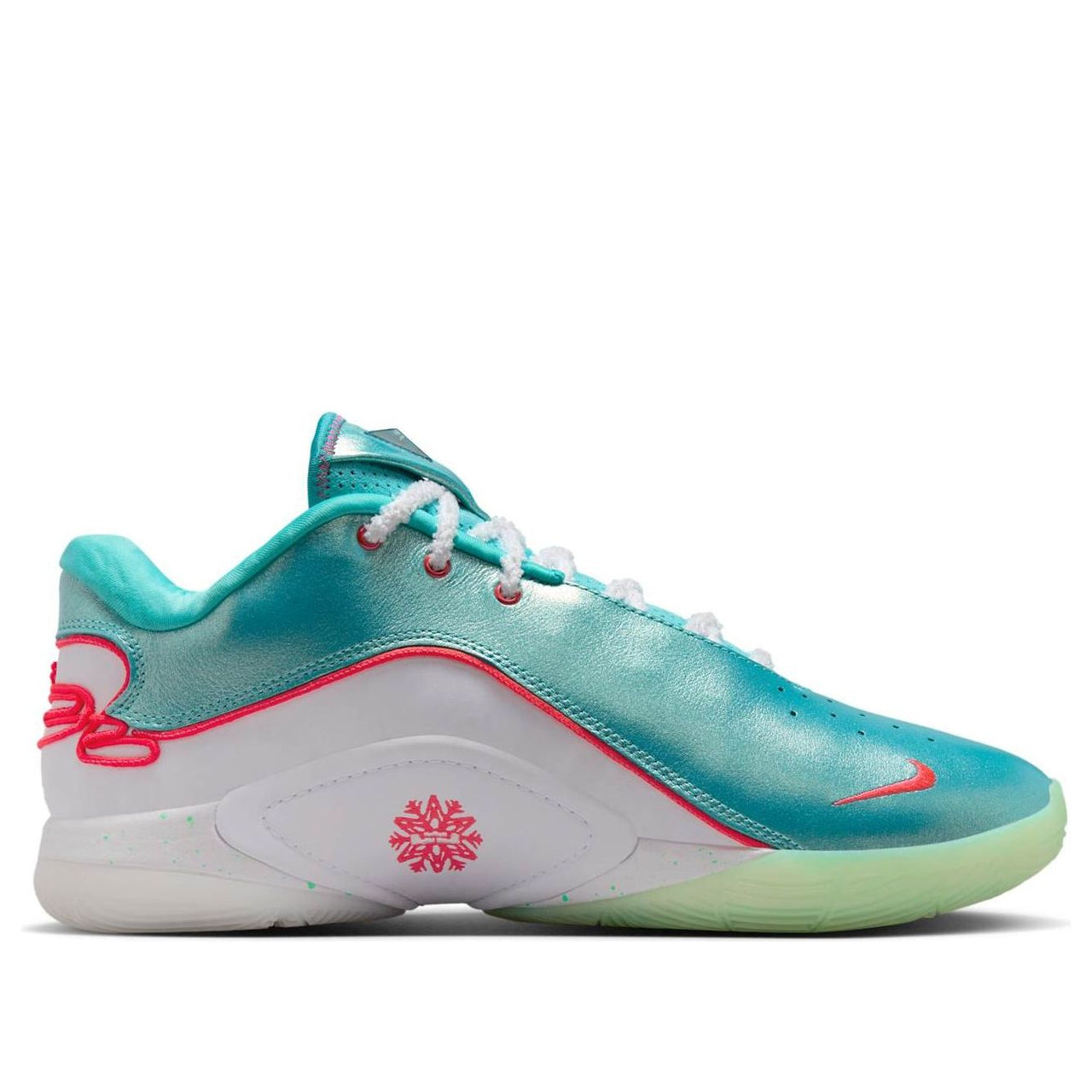 Nike LeBron 22 EP 'Christmas' HV5148-600