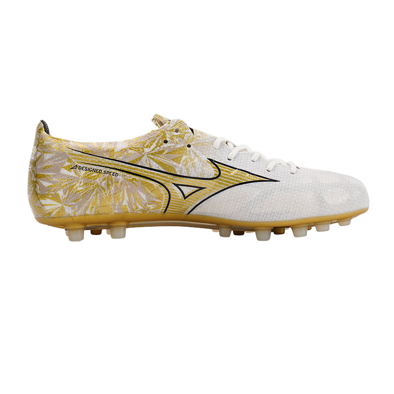 Mizuno Alpha Elite AG 'White Gold' P1GA246350