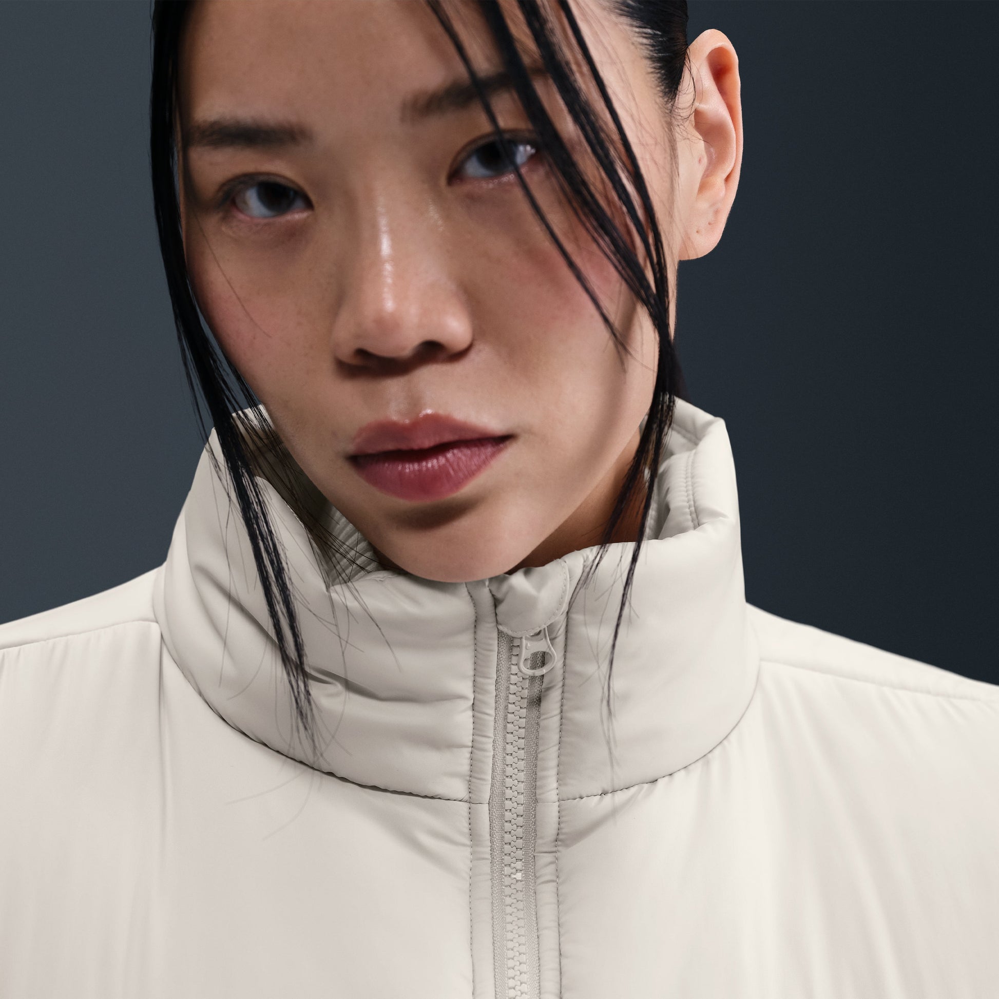 (WMNS) Nike Sportswear Classic Puffer Therma-FIT Loose Vest 'Light Bone White' FZ5923-072