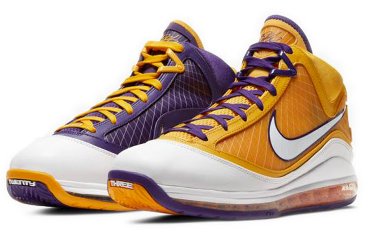 Nike LeBron 7 QS 'Media Day' CW2300-500
