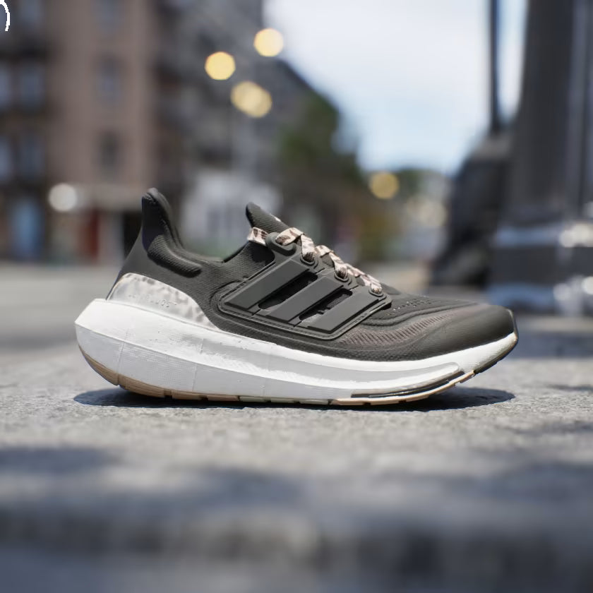 (WMNS) adidas Ultraboost Light 'Black' ID2932