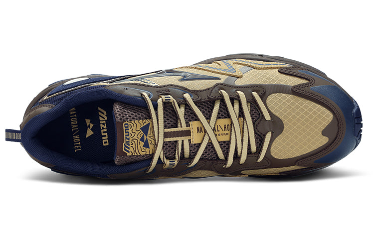 Mizuno WLTR30 x NATURAL HOTEL x Adventure Low 'Caramel Brown' D1GH231402