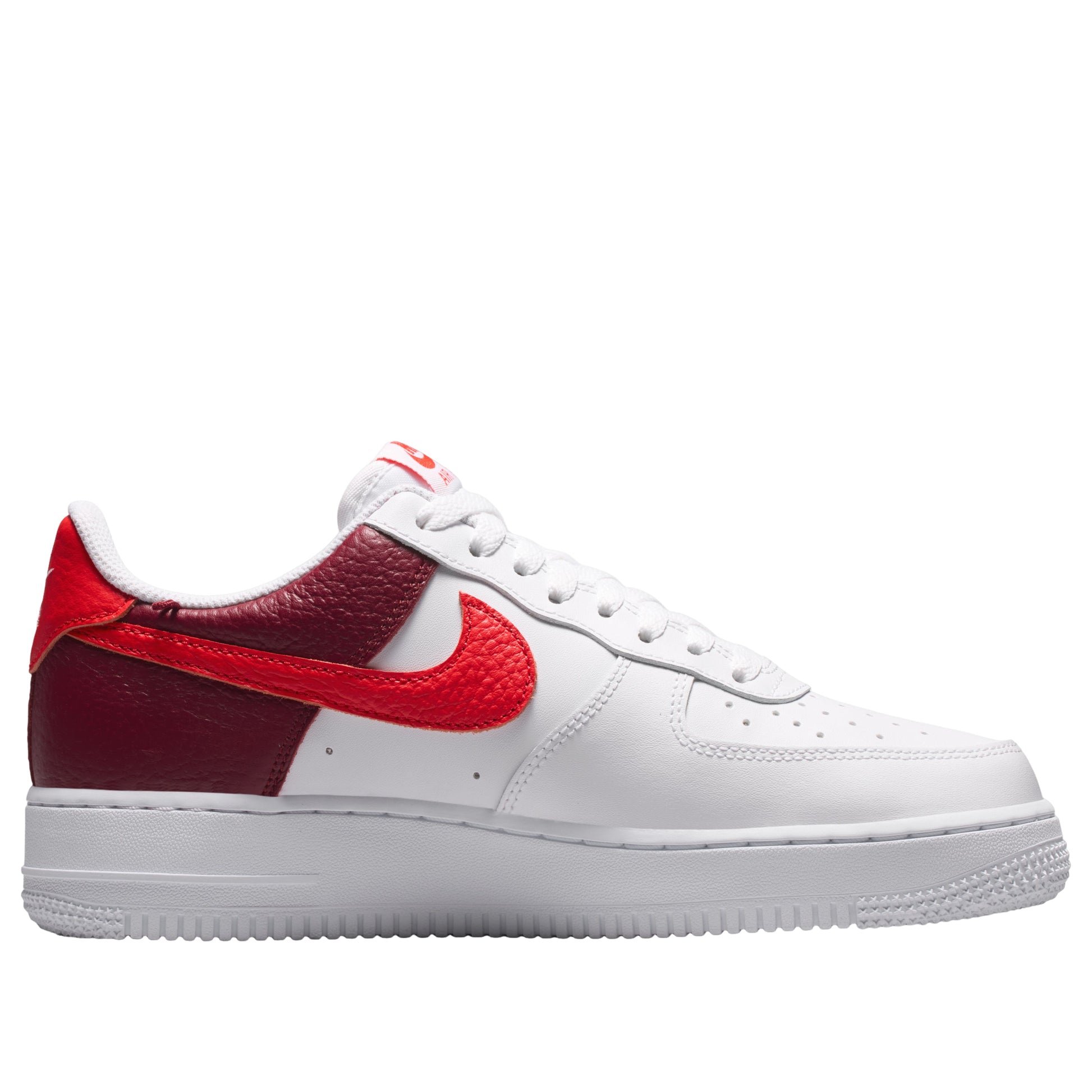 (WMNS) Nike Air Force 1 '07 Low 'White Light Crimson Team Red' IR0872-101