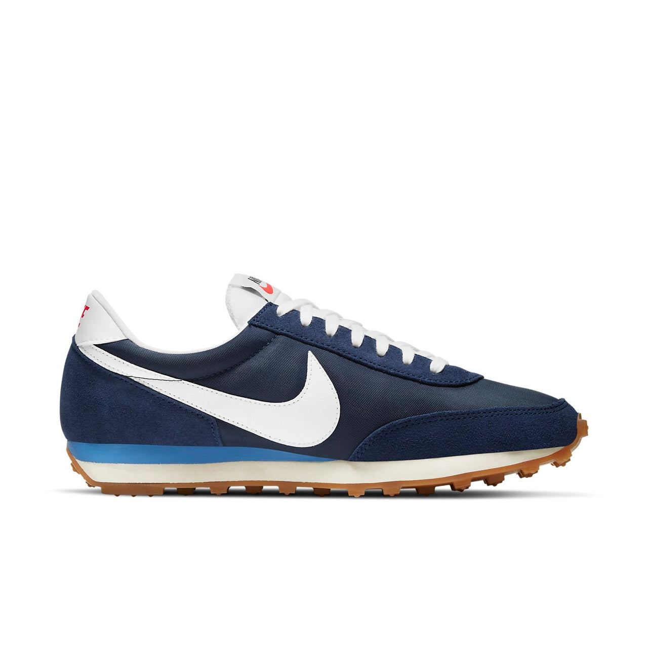 (WMNS) حذاء Nike DayBreak باللونين الأبيض والأزرق DD4801-410