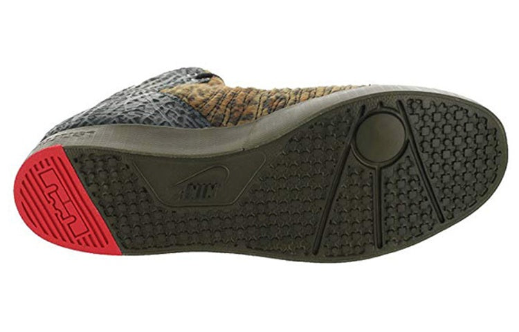 Nike LeBron 11 NSW 'Leopard' 616766-301