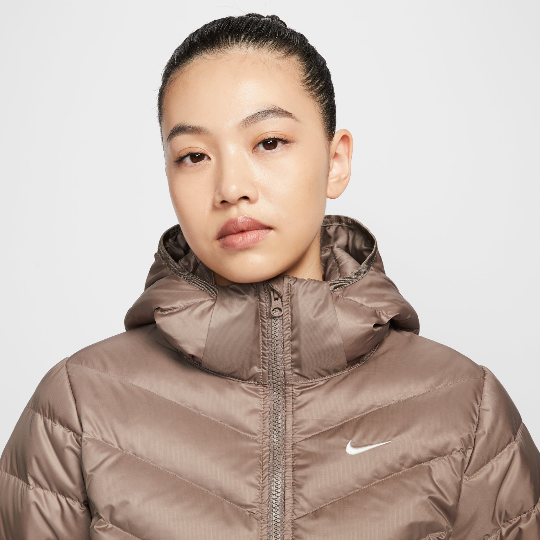 (WMNS) Nike Sportswear Windpuffer Therma-Fit Hooded Puffer 'Mink Brown'  HV5106-214