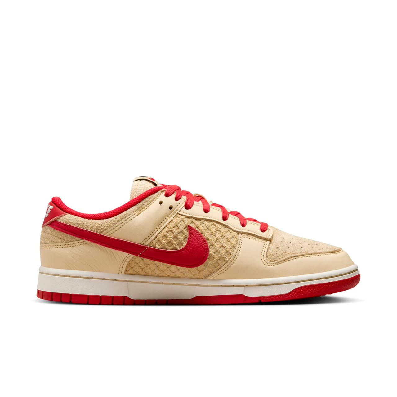 Nike Dunk Low 'Strawberry Waffle' HJ9100-294