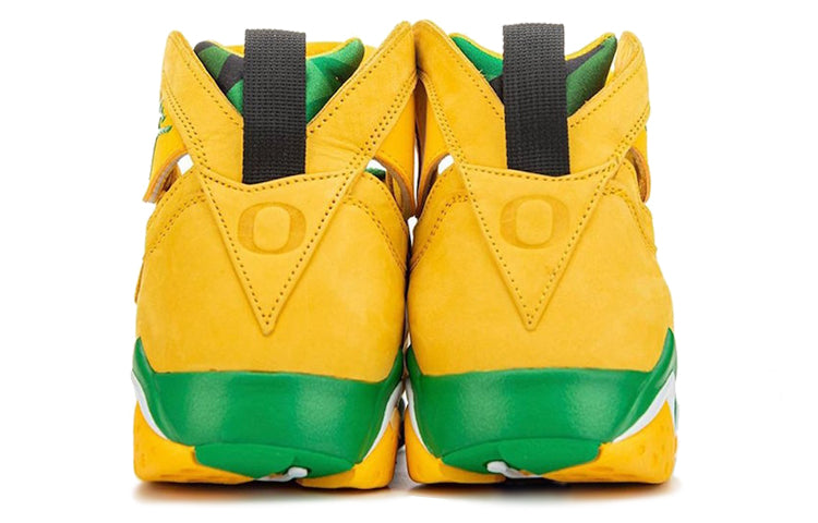 Air Jordan 7 Oregon Ducks PE 'Yellow Green' AT3375-300