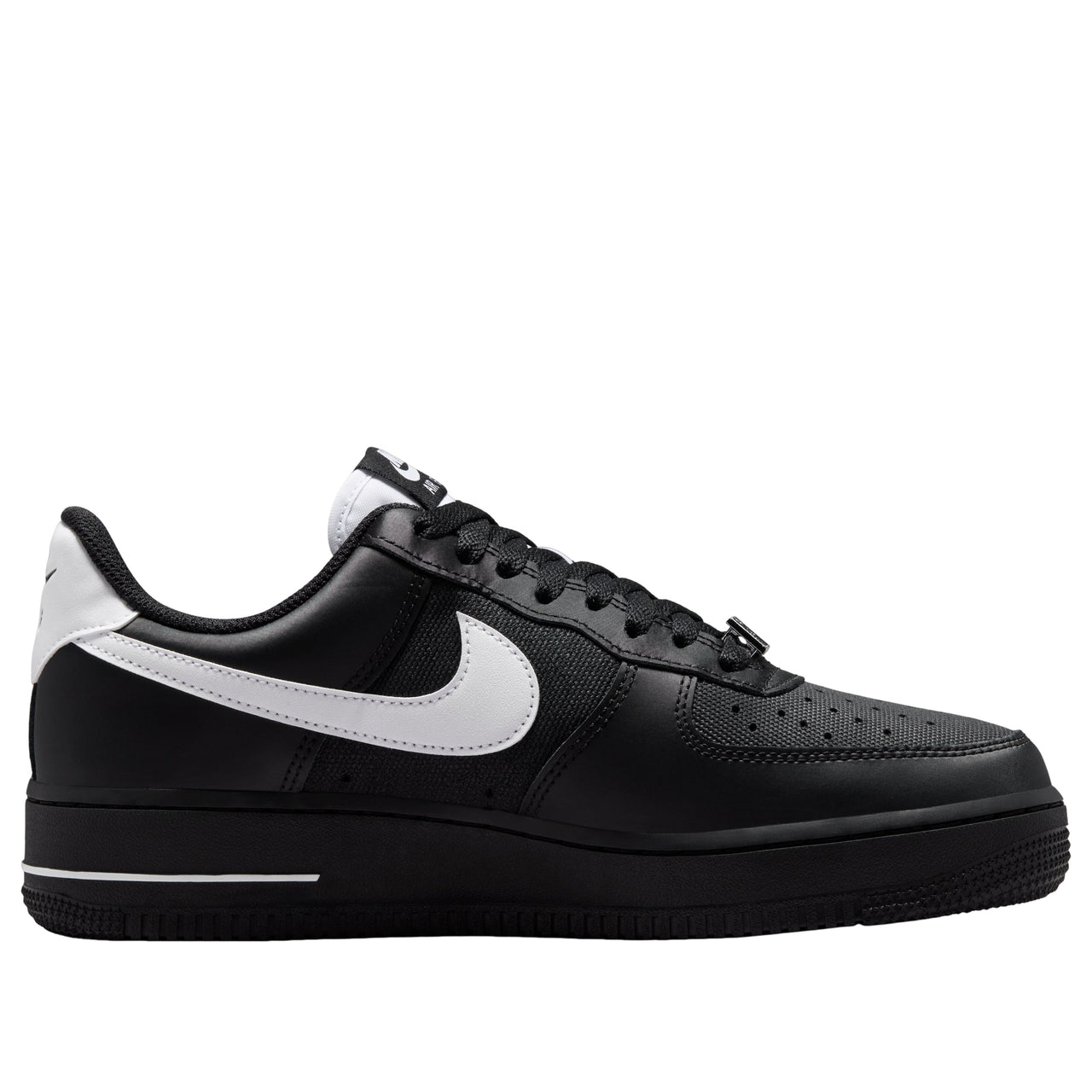 (WMNS) Nike Air Force 1 '07 SE 'Black White' IV4721-001